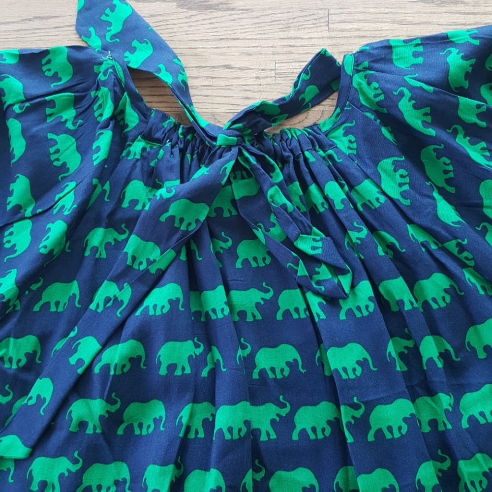 Escapada Elephant Print Short Sleeve Top - Picture 4 of 6